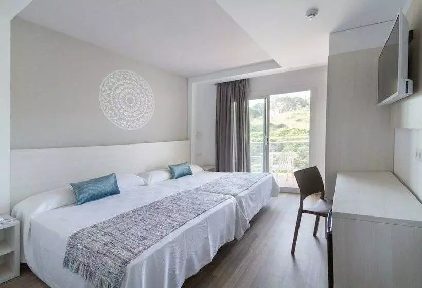 3-Bett-Standardzimmer, Oasis Park Splash