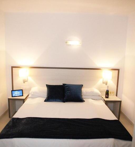 스탠다드 발코니 룸, Parrots Sitges