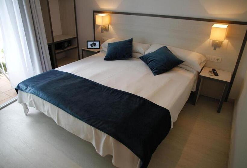 스탠다드 발코니 룸, Parrots Sitges