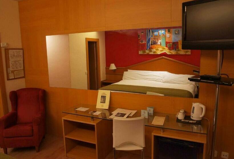 스탠다드 룸, Platjador