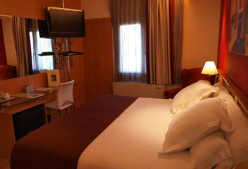 스탠다드 룸, Platjador