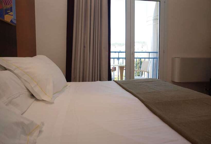 스탠다드 룸, Platjador