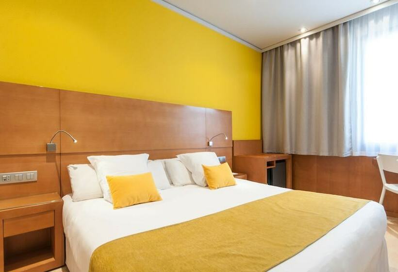 اتاق استاندارد, Chic&basic Reding