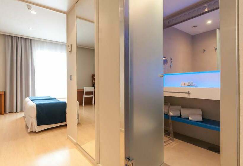 اتاق استاندارد, Chic&basic Reding