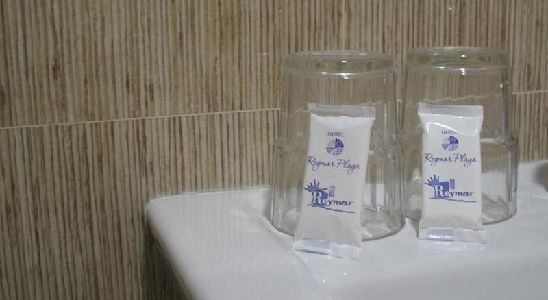 스탠다드 룸, Reymar