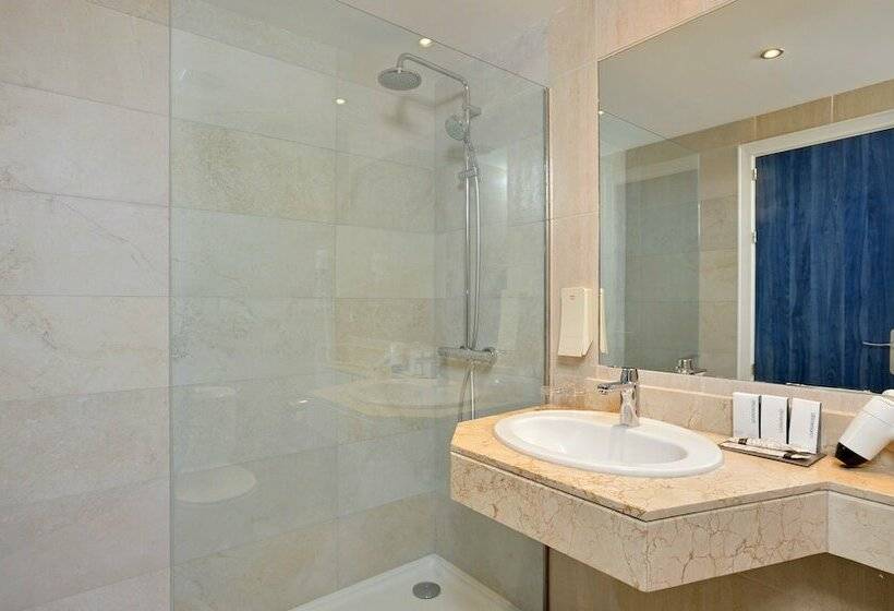 اتاق استاندارد با چشمانداز استخر, Sol Guadalupe