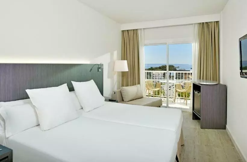 Camera Standard Vista Mare, Sol Guadalupe