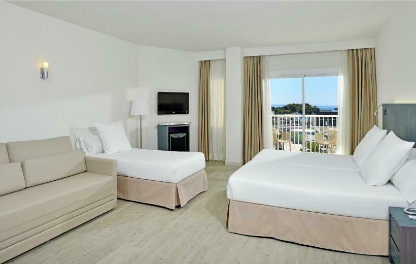 اتاق خانوادگی, Sol Guadalupe