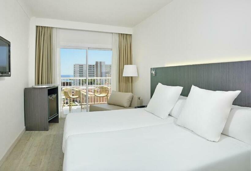 اتاق خانوادگی با چشمانداز دریا, Sol Guadalupe