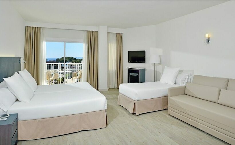 اتاق خانوادگی با چشمانداز دریا, Sol Guadalupe