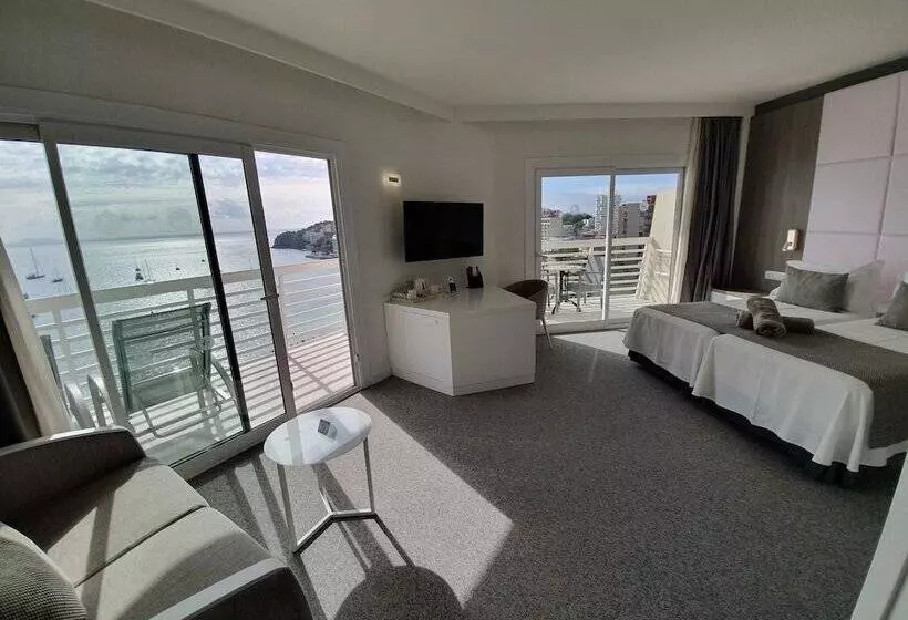 سوییت جونیور با چشم‌انداز دریا, Son Matias Beach  Adults Only