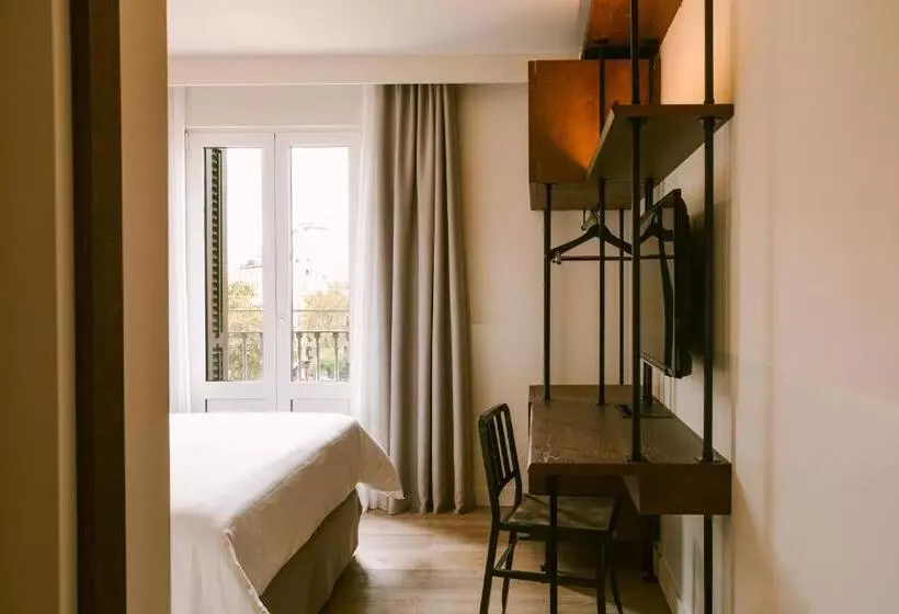 Standard Room with Balcony, Sonder Casa Luz
