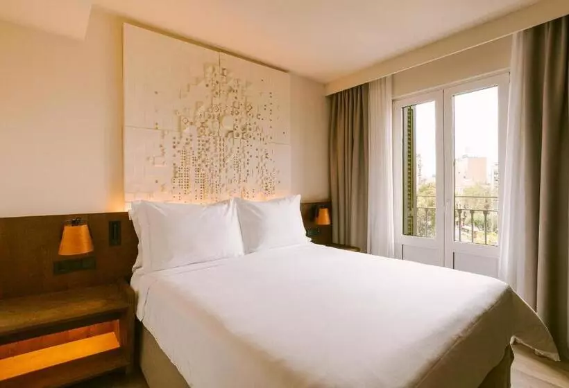 Standard Room with Balcony, Sonder Casa Luz