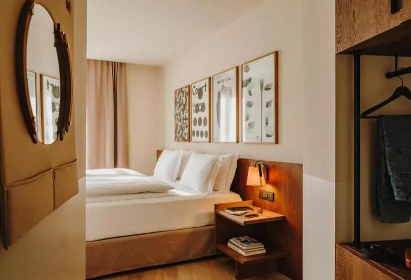 Standard Room King Size Bed, Sonder Casa Luz