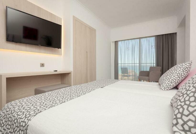 Cameră Standard cu Vedere la Mare, Timor