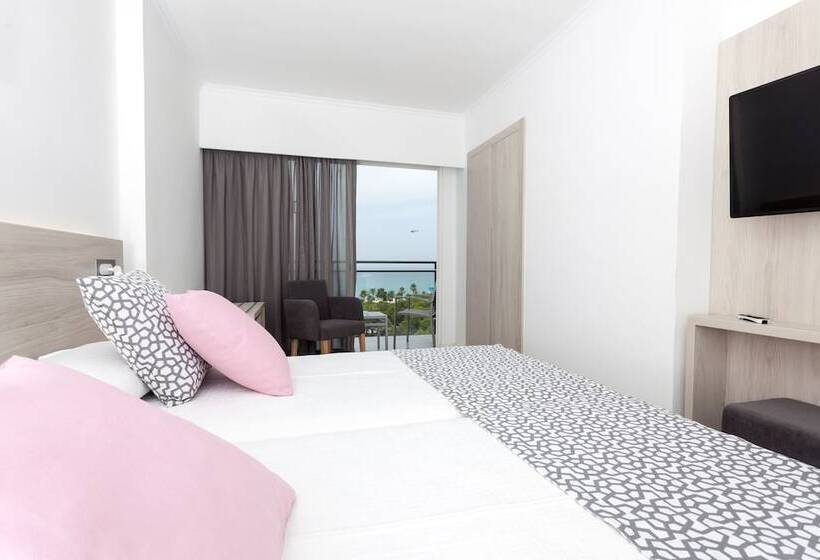 バルコニー付きスタンダードルーム, Timor