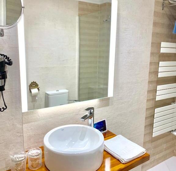 Premium room with view, Tres Coronas De Silos