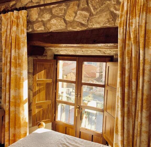 Premium room with view, Tres Coronas De Silos