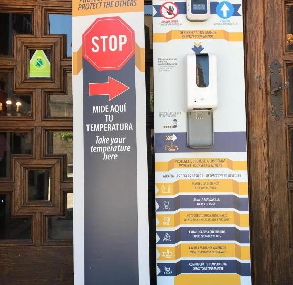 اتاق عادی, Tres Coronas De Silos