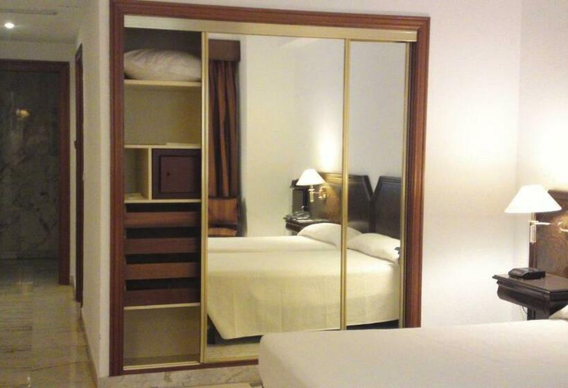 غرفة قياسية, Turia Valencia