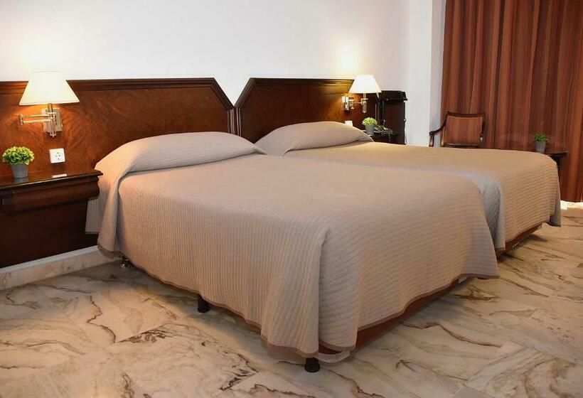 غرفة قياسية, Turia Valencia