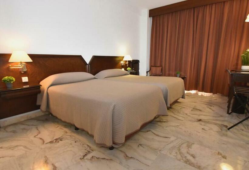 غرفة قياسية, Turia Valencia