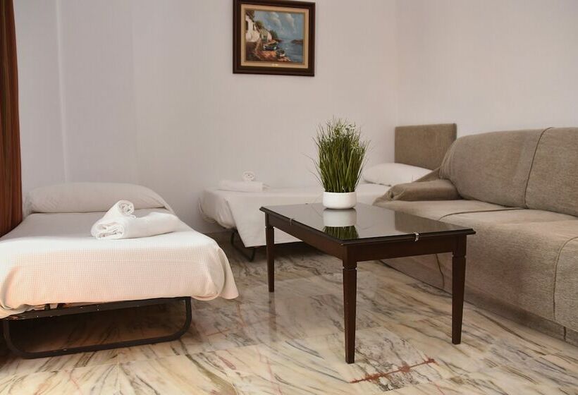 جناح جونيور, Turia Valencia