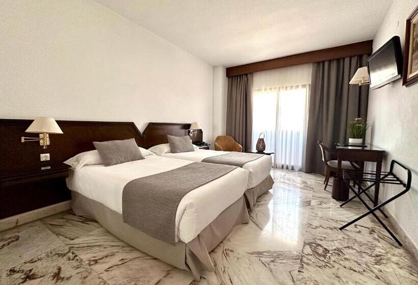 غرفة قياسية, Turia Valencia