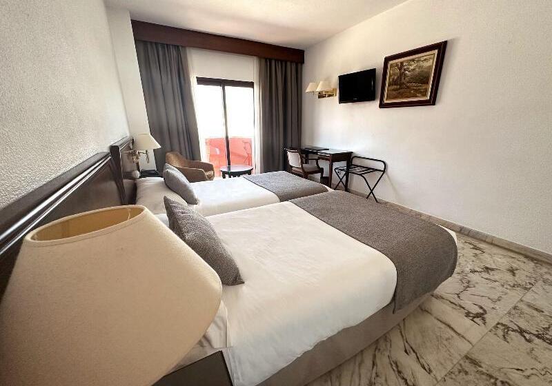 غرفة قياسية, Turia Valencia