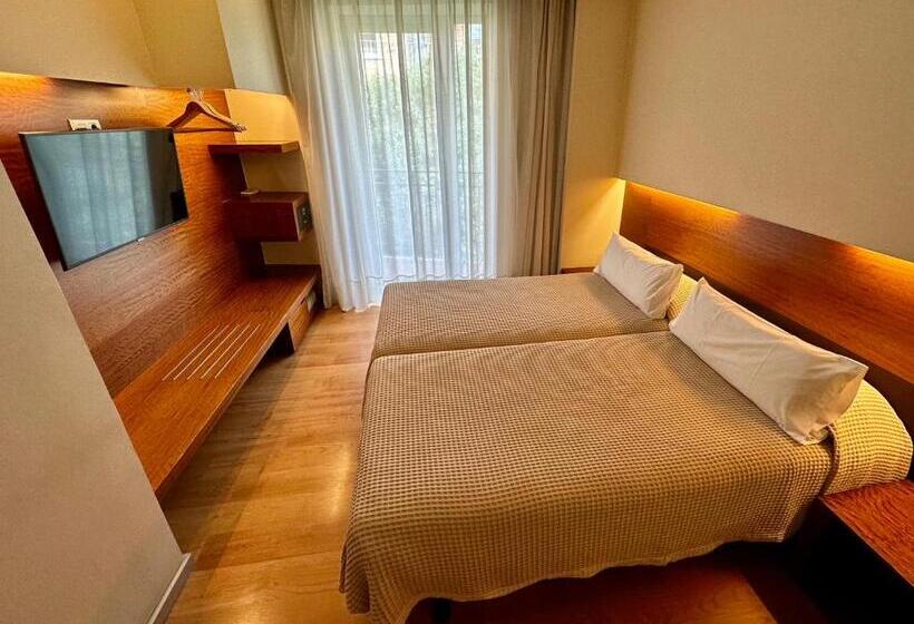 اتاق استاندارد, Turin Barcelona