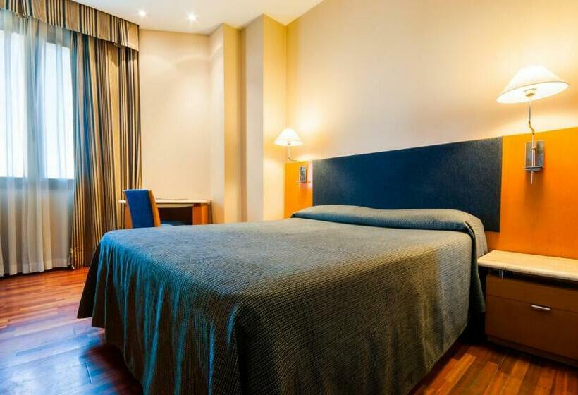 اتاق استاندارد, Villacarlos