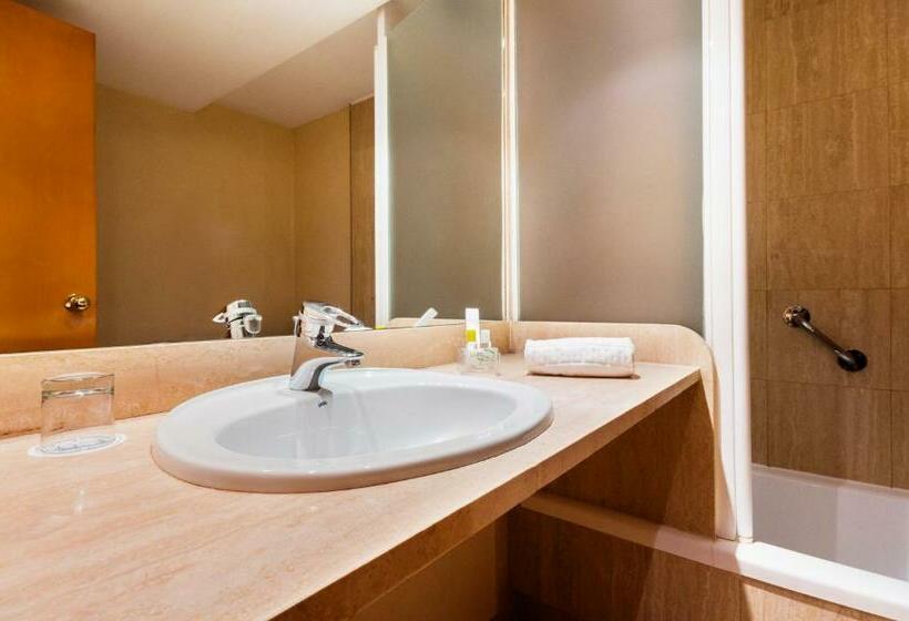 اتاق استاندارد یک نفره, Villacarlos