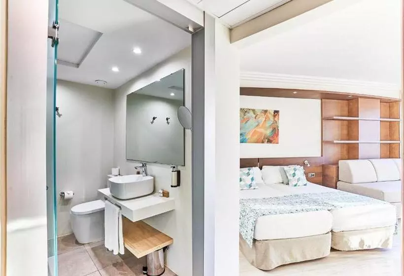اتاق راحتی سه تخته, Leonardo Royal Hotel Mallorca
