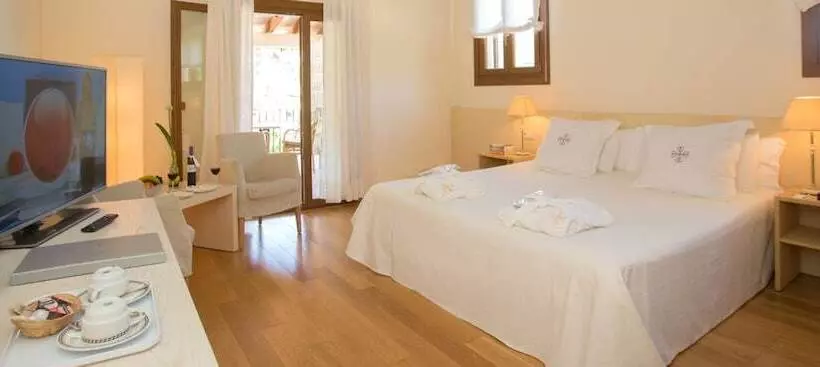 スーペリアールーム, L’hermitage Hotel & Spa