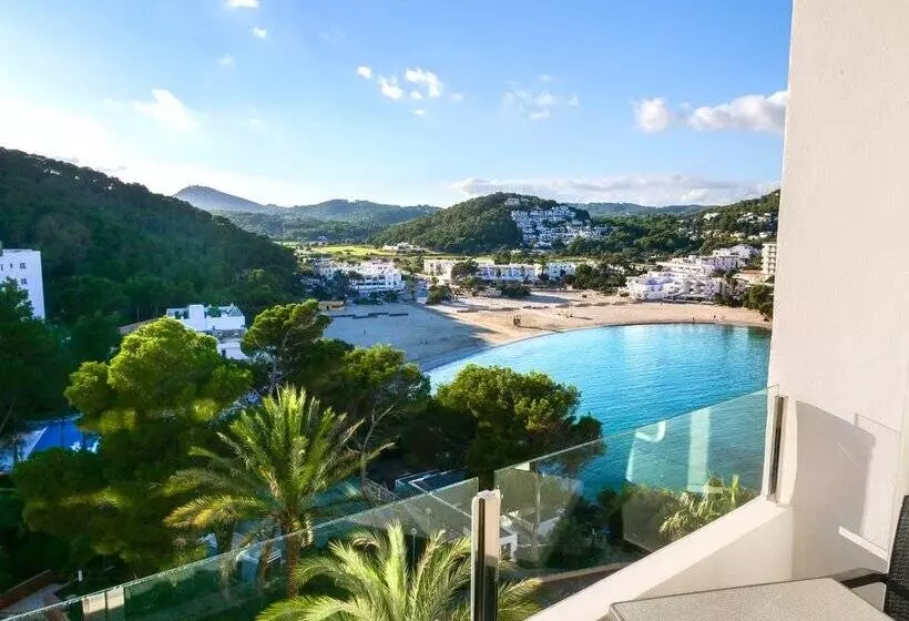 Deluxe-huone Näkymä, Palladium Hotel Cala Llonga - Adults Only