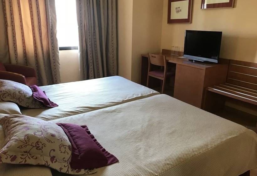 Junior Suite, Alfonso Viii De Cuenca