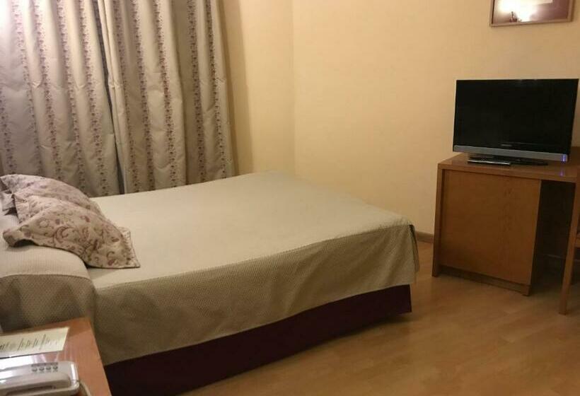 اتاق استاندارد, Alfonso Viii De Cuenca