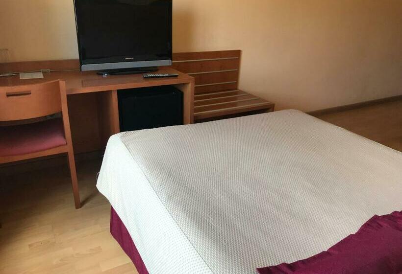 اتاق استاندارد, Alfonso Viii De Cuenca