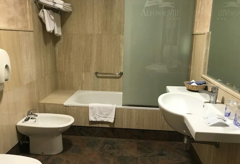 اتاق استاندارد, Alfonso Viii De Cuenca