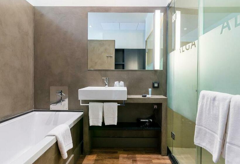 Premium-huone, Alga