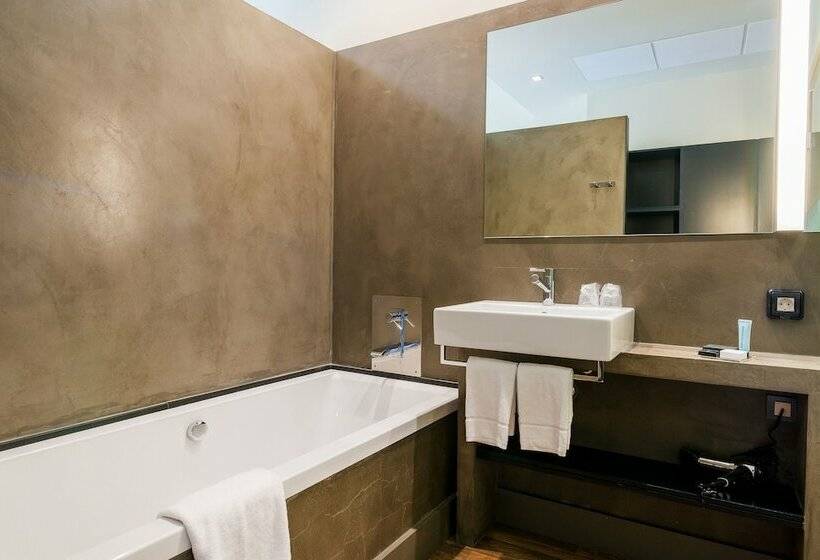 Premium-huone, Alga