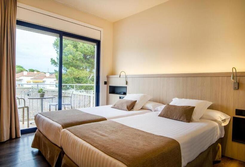Quarto Estandar com Sacada, Alga