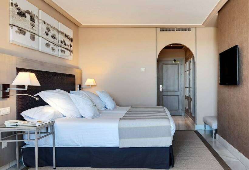 ツーベッドルーム　ヴィラ, Barcelo Montecastillo Golf