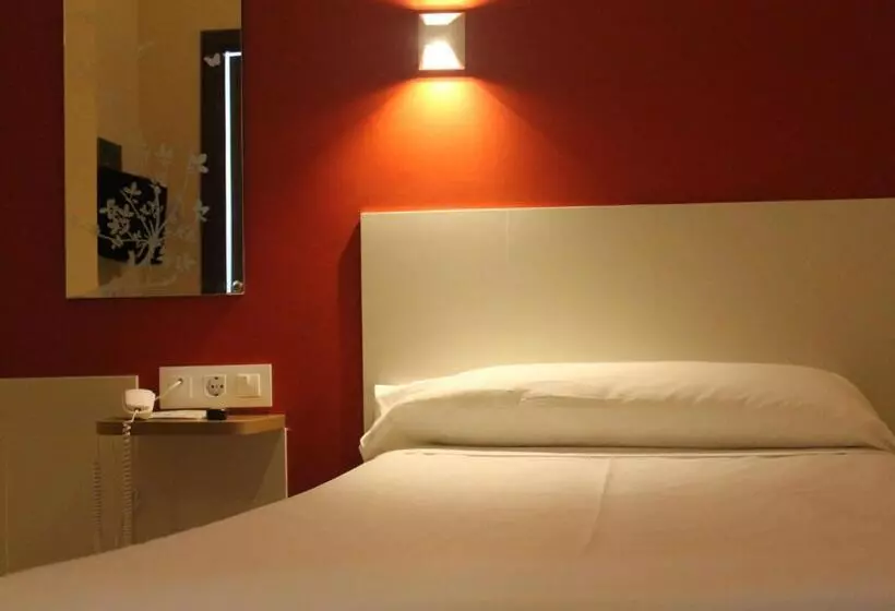Chambre Standard Individuelle, Caribe