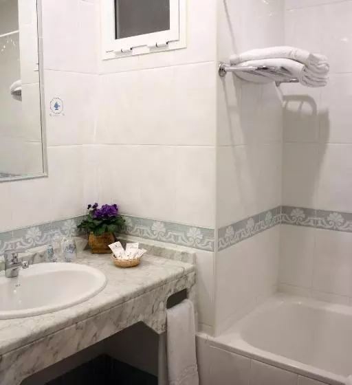 Chambre Familiale Supérieure, Caribe
