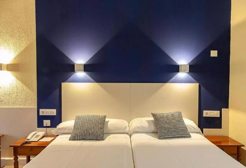 Chambre Triple Supérieure, Caribe