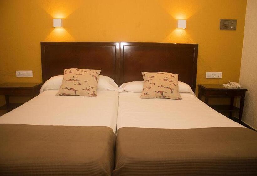 Трехместный Номер Superior, Caribe