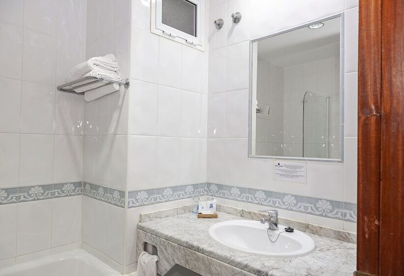 Quarto Triplo Estandar, Caribe