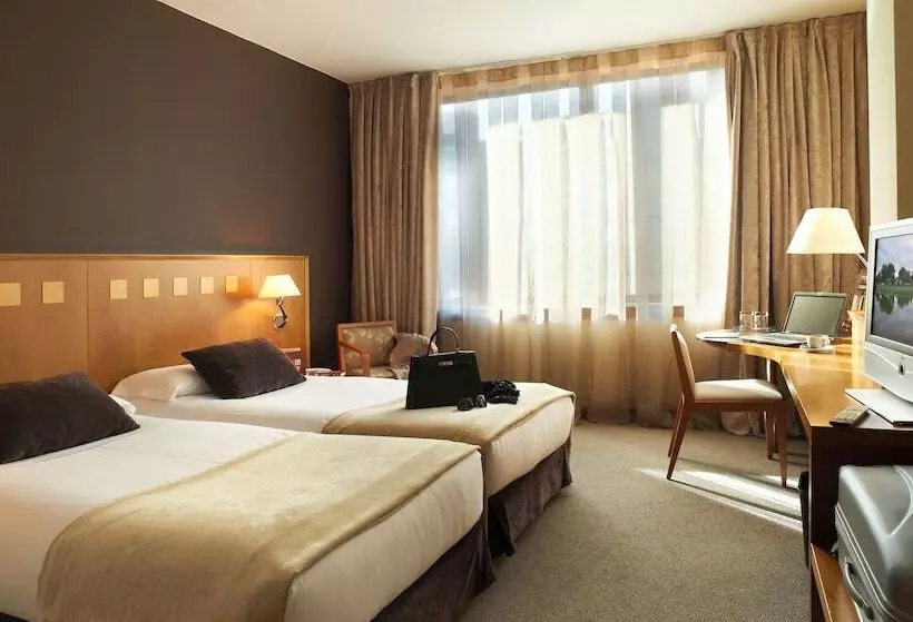اتاق استاندارد, Carlemany Girona