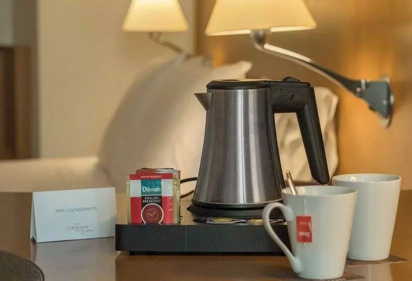 سوییت جونیور, Carlemany Girona